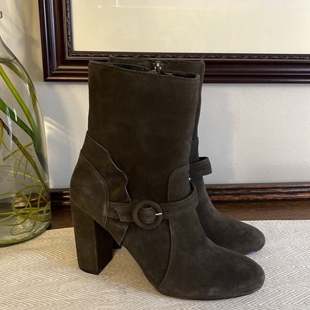 Kensie Lacey Bootie Women's Size 7.5 NEW‎ Brown Leather Buckle Accent - Picture 2 of 10